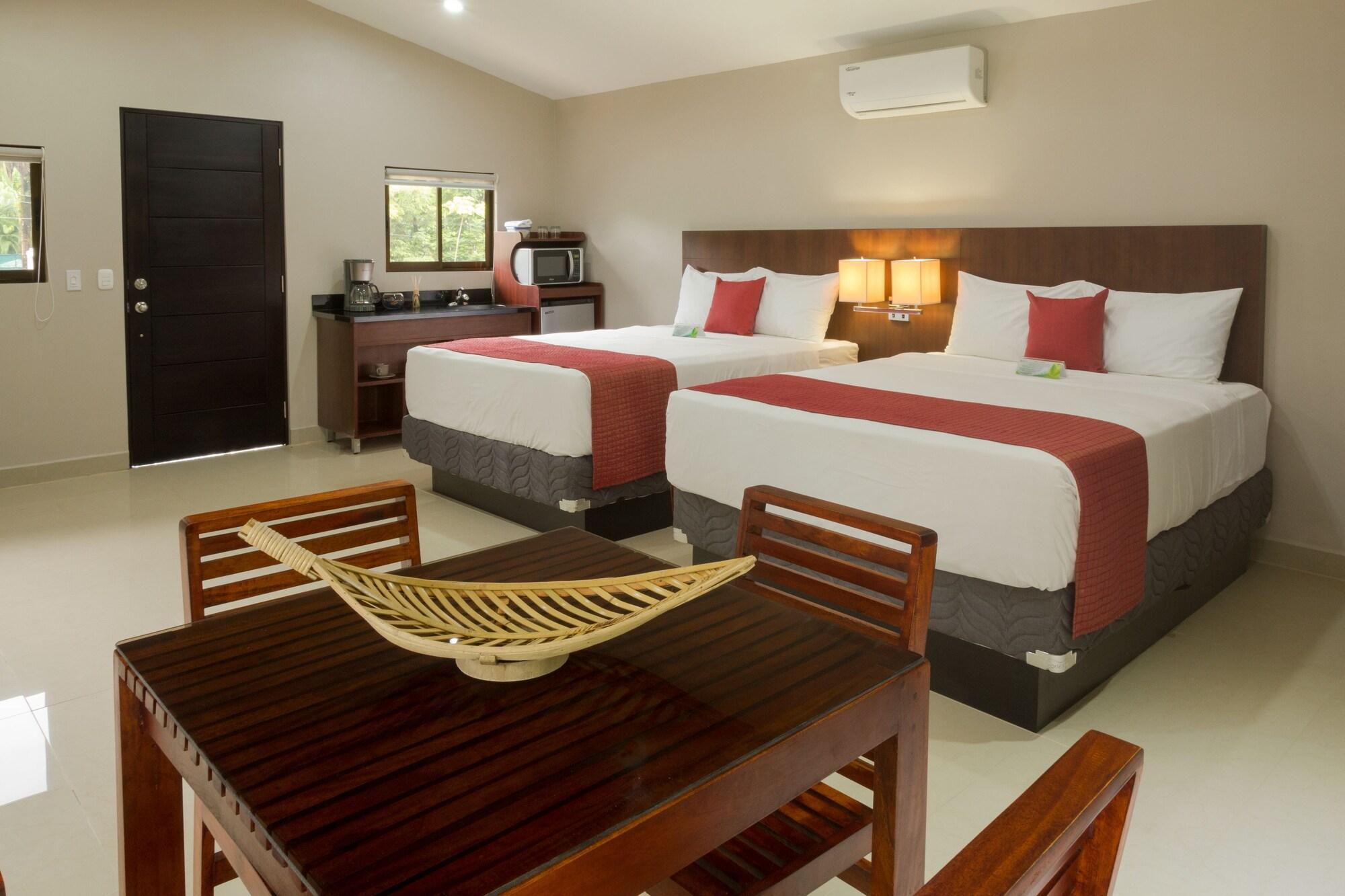 Buena Vista Beach Villas Мануел Антонио Екстериор снимка